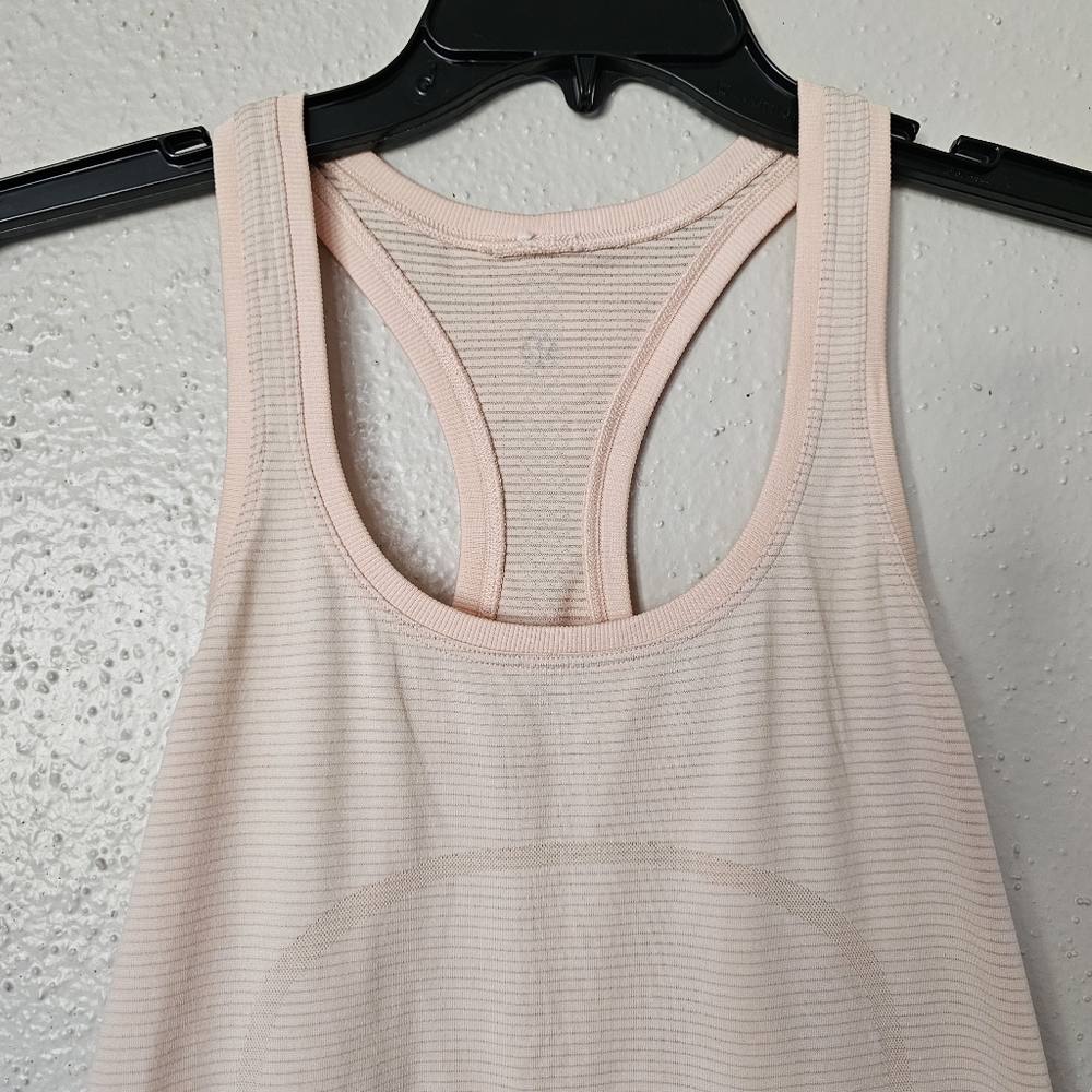 Lululemon Swiftly Tech Racerback Tank Top Size 8โ - Picture 3 of 10